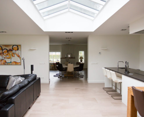 Project Alruco mooie ruime aanbouw met veel licht
