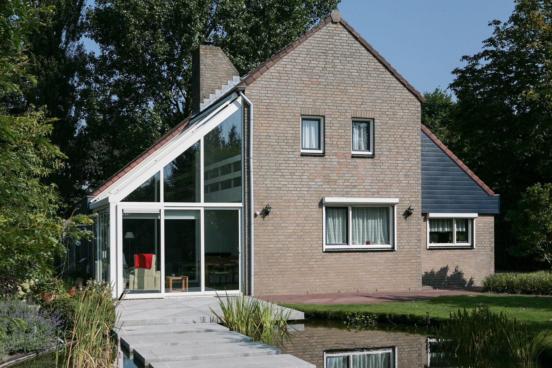 Start van de zomer, elke dag genieten met een serre aanbouw van Alruco